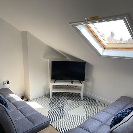 Brand New Montrouge Apartments - Perfect Location!! Portsmouth Buitenkant foto