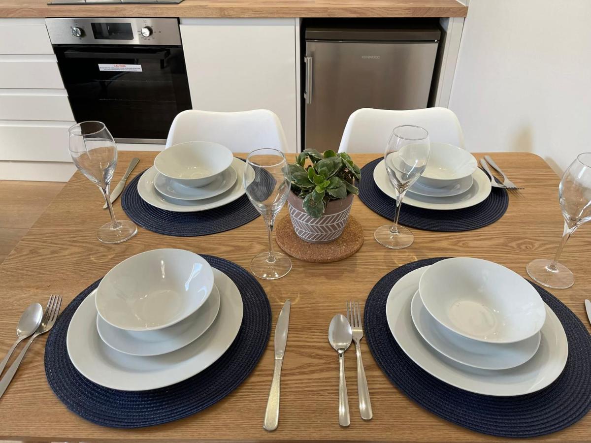 Brand New Montrouge Apartments - Perfect Location!! Portsmouth Buitenkant foto